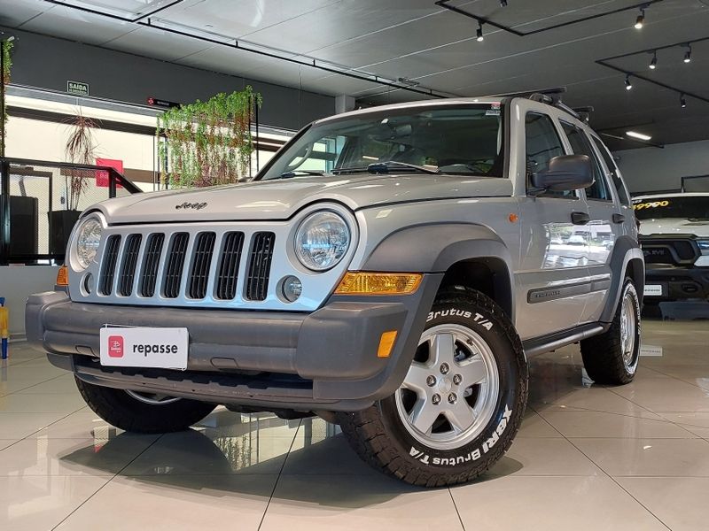 JEEP CHEROKEE 3.7 SPORT 4X4 V6 12V GASOLINA 4P AUTOMÁTICO 2006/2007 BETIOLO NOVOS E SEMINOVOS LAJEADO / Carros no Vale