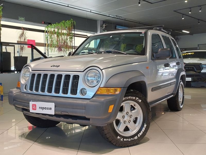 JEEP CHEROKEE 3.7 SPORT 4X4 V6 12V GASOLINA 4P AUTOMÁTICO 2006/2007 BETIOLO NOVOS E SEMINOVOS LAJEADO / Carros no Vale