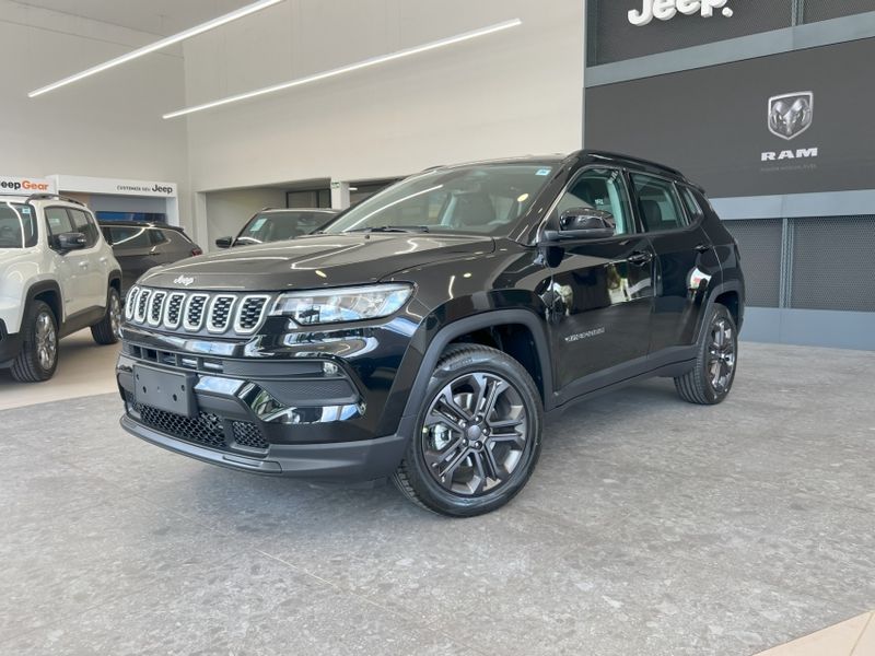 JEEP COMPASS 1.3 T270 TURBO FLEX SPORT AT6 2025/2025 BETIOLO NOVOS E SEMINOVOS LAJEADO / Carros no Vale