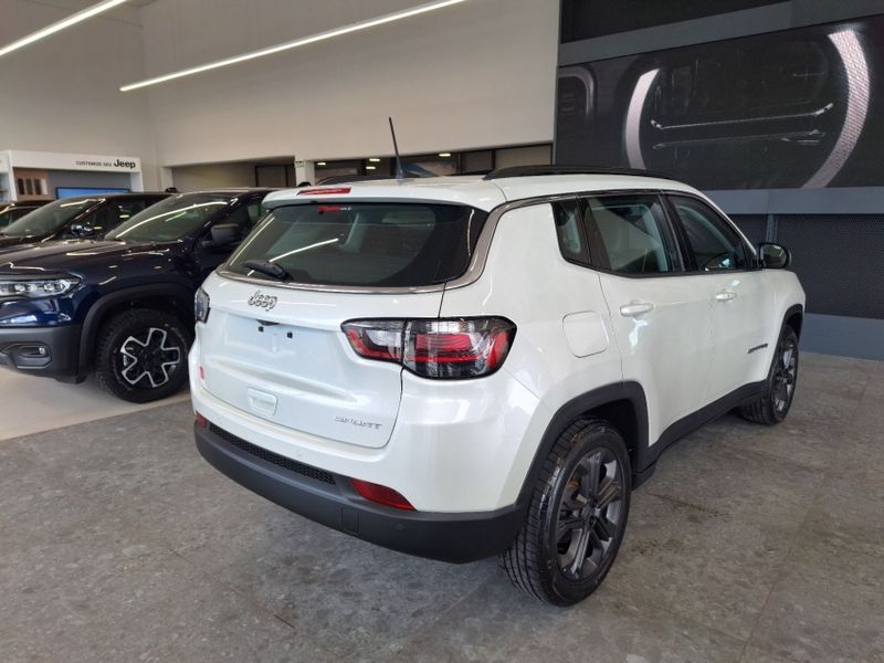 JEEP COMPASS 1.3 T270 TURBO FLEX SPORT AT6 2025/2025 BETIOLO NOVOS E SEMINOVOS LAJEADO / Carros no Vale