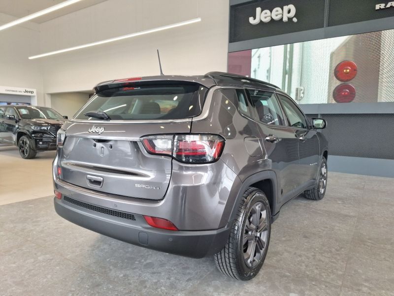 JEEP COMPASS 1.3 T270 TURBO FLEX SPORT AT6 2025/2025 BETIOLO NOVOS E SEMINOVOS LAJEADO / Carros no Vale