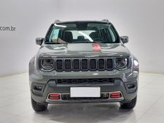 JEEP RENEGADE 1.3 T270 TURBO FLEX TRAILHAWK 4X4 AT9 2024/2025 BETIOLO NOVOS E SEMINOVOS LAJEADO / Carros no Vale