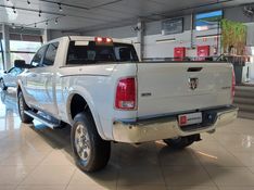 Ram 2500 6.7 LARAMIE 4X4 CD I6 TURBO DIESEL 4P AUTOMÁTICO 2018/2018 BETIOLO NOVOS E SEMINOVOS LAJEADO / Carros no Vale