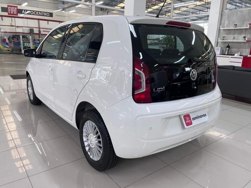 Volkswagen UP 1.0 TSI MOVE UP 12V FLEX 4P MANUAL 2015/2016 BETIOLO NOVOS E SEMINOVOS LAJEADO / Carros no Vale