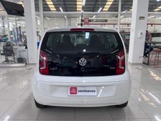 Volkswagen UP 1.0 TSI MOVE UP 12V FLEX 4P MANUAL 2015/2016 BETIOLO NOVOS E SEMINOVOS LAJEADO / Carros no Vale