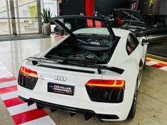 Audi R8 5.2 FSI COUPE PLUS QUATTRO V10 40V GASOLINA 2P S TRONIC 2017/2018 CASTELLAN E TOMAZONI MOTORS CAXIAS DO SUL / Carros no Vale