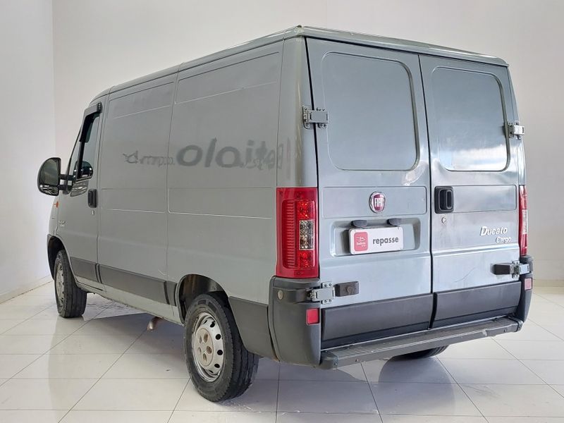 Fiat DUCATO 2.3 CARGO 8V TURBO DIESEL 3P MANUAL 2012/2013 BETIOLO NOVOS E SEMINOVOS LAJEADO / Carros no Vale