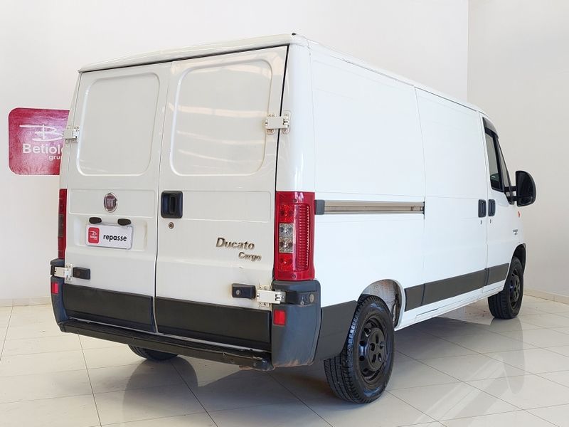 Fiat DUCATO 2.3 CARGO 8V TURBO DIESEL 3P MANUAL 2012/2013 BETIOLO NOVOS E SEMINOVOS LAJEADO / Carros no Vale