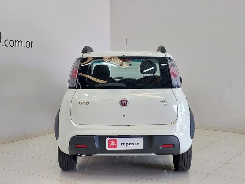 Fiat UNO 1.3 FIREFLY FLEX WAY 4P MANUAL 2019/2019 BETIOLO NOVOS E SEMINOVOS LAJEADO / Carros no Vale