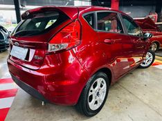 Ford FIESTA 1.6 SEL HATCH 16V FLEX 4P POWERSHIFT 2017/2017 CASTELLAN E TOMAZONI MOTORS CAXIAS DO SUL / Carros no Vale