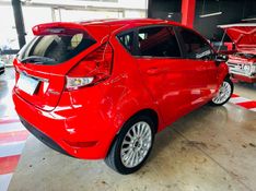 Ford FIESTA 1.6 TITANIUM HATCH 16V FLEX 4P POWERSHIFT 2014/2014 CASTELLAN E TOMAZONI MOTORS CAXIAS DO SUL / Carros no Vale