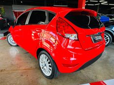 Ford FIESTA 1.6 TITANIUM HATCH 16V FLEX 4P POWERSHIFT 2014/2014 CASTELLAN E TOMAZONI MOTORS CAXIAS DO SUL / Carros no Vale