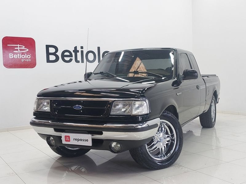 Ford RANGER 4.0 STX 4X2 CE V6 12V GASOLINA 2P MANUAL 1996/1996 BETIOLO NOVOS E SEMINOVOS LAJEADO / Carros no Vale