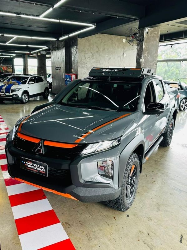 Mitsubishi L200 TRITON 2.4 16V TURBO DIESEL SPORT SAVANA SERTÔES CD 4P 4X4 AUTOMÁTICO 2023/2024 CASTELLAN E TOMAZONI MOTORS CAXIAS DO SUL / Carros no Vale