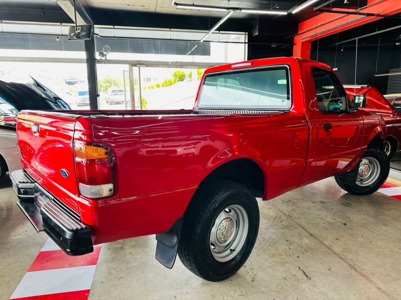 Ford RANGER 2.5 XL 4X2 CS 8V GASOLINA 2P MANUAL 1998/1999 CASTELLAN E TOMAZONI MOTORS CAXIAS DO SUL / Carros no Vale