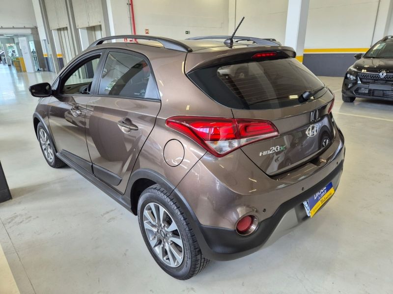 Hyundai HB20X 1.6 16V STYLE FLEX 4P MANUAL 2016/2016 DRSUL SEMINOVOS CAXIAS DO SUL – LAJEADO – SANTA CRUZ DO SUL / Carros no Vale