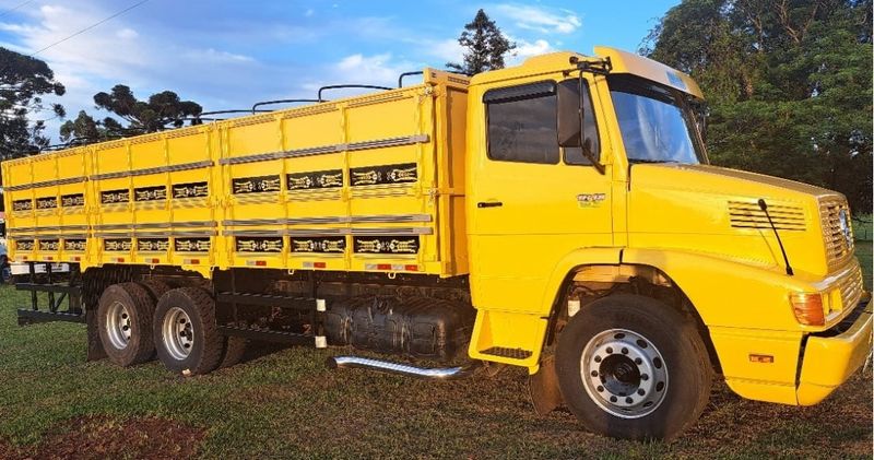 Mercedes-Benz 1618 L-1618 3-Eixos 1996/1996 CAMINHÕES & CAMIONETAS PASSO FUNDO / Carros no Vale