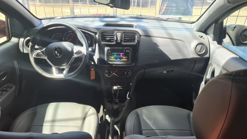 Renault STEPWAY 1.6 16V SCE FLEX ICONIC X-TRONIC 2023/2024 DRSUL SEMINOVOS CAXIAS DO SUL – LAJEADO – SANTA CRUZ DO SUL / Carros no Vale