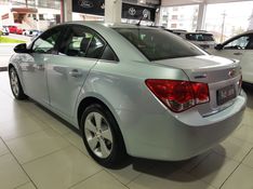 Chevrolet CRUZE 1.8 LT 16V FLEX 4P AUTOMÁTICO 2011/2012 ADVANT AUTOMÓVEIS CAXIAS DO SUL / Carros no Vale