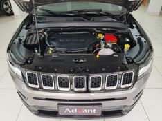 JEEP COMPASS 2.0 16V FLEX LONGITUDE AUTOMÁTICO 2019/2019 ADVANT AUTOMÓVEIS CAXIAS DO SUL / Carros no Vale