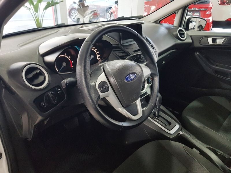 Ford FIESTA 1.6 TI-VCT FLEX SEL POWERSHIFT 2018/2018 ADVANT AUTOMÓVEIS CAXIAS DO SUL / Carros no Vale