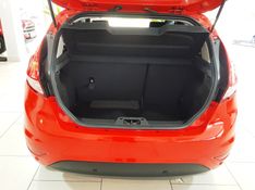 Ford FIESTA 1.6 TITANIUM HATCH 16V FLEX 4P POWERSHIFT 2016/2017 ADVANT AUTOMÓVEIS CAXIAS DO SUL / Carros no Vale