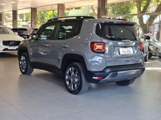 JEEP RENEGADE 1.3 T270 TURBO FLEX S 4X4 AT9 2022/2023 CARRO DEZ NOVO HAMBURGO / Carros no Vale