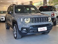 JEEP RENEGADE 1.3 T270 TURBO FLEX S 4X4 AT9 2022/2023 CARRO DEZ NOVO HAMBURGO / Carros no Vale