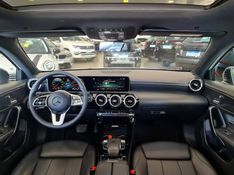 Mercedes-Benz A 250 2.0 CGI GASOLINA SPORT 7G-DCT 2018/2019 CARRO DEZ NOVO HAMBURGO / Carros no Vale