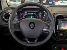 Renault CAPTUR 1.6 16V SCE FLEX ZEN MANUAL 2017/2018 CARRO DEZ NOVO HAMBURGO / Carros no Vale