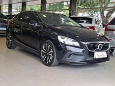 Volvo V40 2.0 T4 CROSS COUNTRY GASOLINA 4P AUTOMÁTICO 2017/2017 CARRO DEZ NOVO HAMBURGO / Carros no Vale