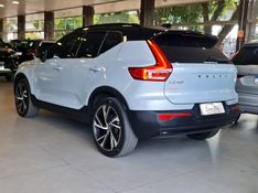 Volvo XC40 1.5 T5 RECHARGE R-DESIGN GEARTRONIC 2020/2021 CARRO DEZ NOVO HAMBURGO / Carros no Vale