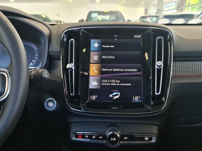 Volvo XC40 1.5 T5 RECHARGE R-DESIGN GEARTRONIC 2021/2021 CARRO DEZ NOVO HAMBURGO / Carros no Vale