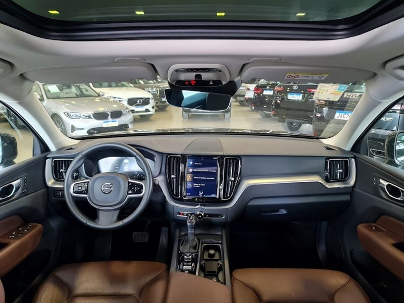 Volvo XC60 2.0 T5 GASOLINA MOMENTUM AWD GEARTRONIC 2019/2019 CARRO DEZ NOVO HAMBURGO / Carros no Vale