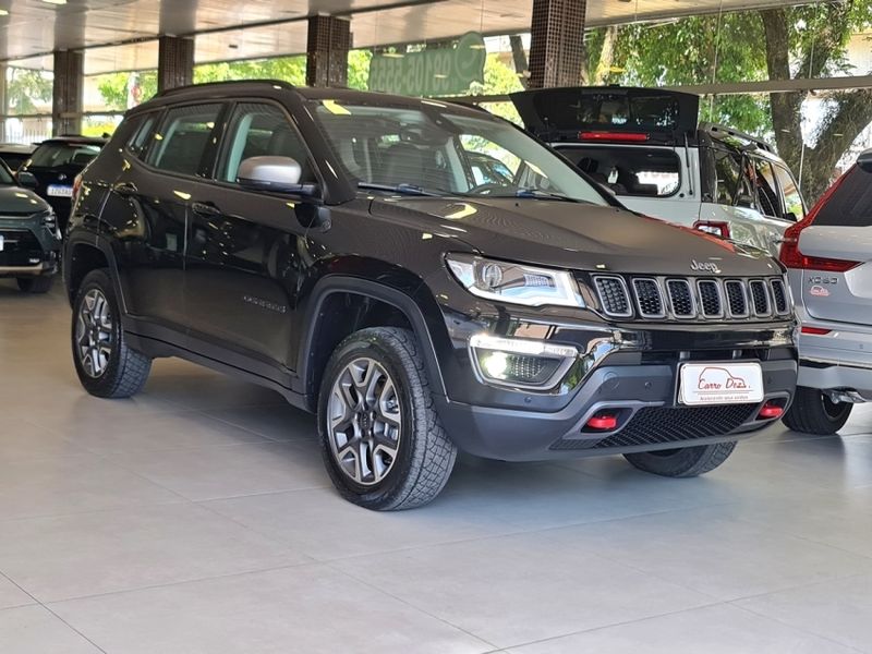 JEEP COMPASS 2.0 16V DIESEL TRAILHAWK 4X4 AUTOMÁTICO 2017/2017 CARRO DEZ NOVO HAMBURGO / Carros no Vale