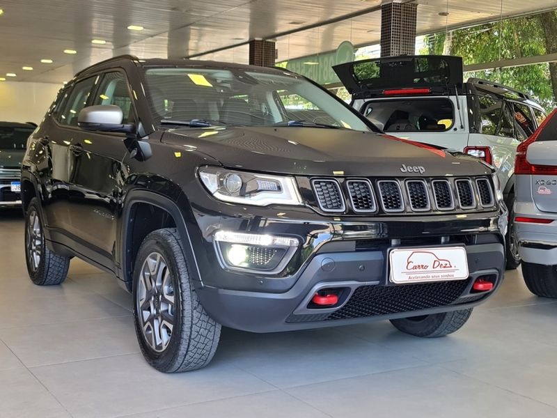 JEEP COMPASS 2.0 16V DIESEL TRAILHAWK 4X4 AUTOMÁTICO 2017/2017 CARRO DEZ NOVO HAMBURGO / Carros no Vale