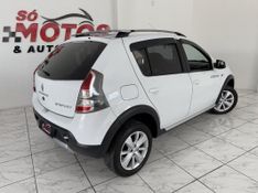 Renault SANDERO STEPWAY 1.6 2014 SÓ MOTOS E AUTOMÓVEIS SANTA CRUZ DO SUL / Carros no Vale