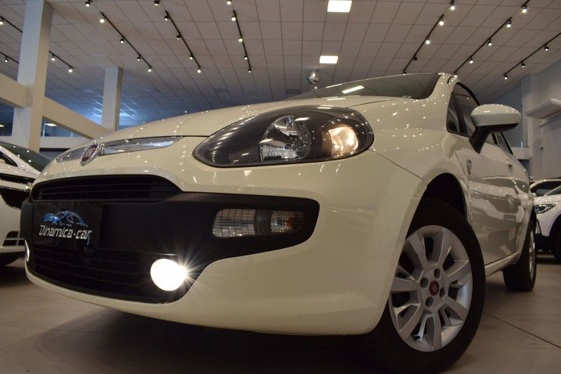 Fiat PUNTO ATTRACTIVE ITÁLIA 1.4 2016 DINAMICA-CAR VENÂNCIO AIRES / Carros no Vale