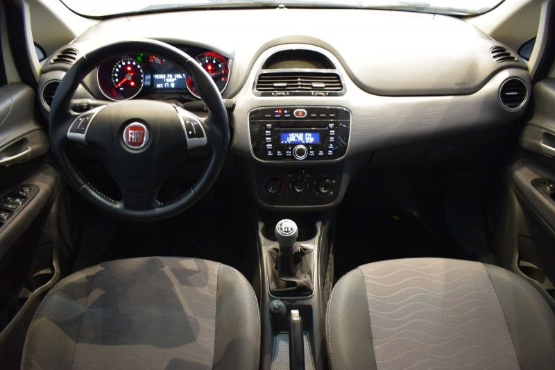 Fiat PUNTO ATTRACTIVE ITÁLIA 1.4 2016 DINAMICA-CAR VENÂNCIO AIRES / Carros no Vale