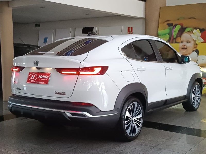 Fiat FASTBACK AUDACE 1.0 2023 HÉLIO AUTOMÓVEIS LAJEADO / Carros no Vale