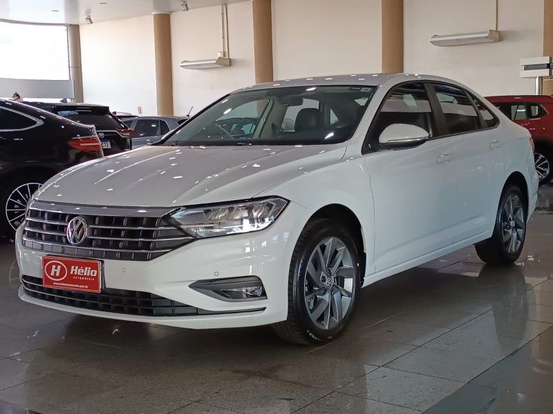 Volkswagen JETTA COMFORTLINE 1.4 TSI 2018 HÉLIO AUTOMÓVEIS LAJEADO / Carros no Vale