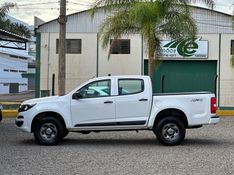 Chevrolet S10 LS 2.8 TDI 16V 2020 NEUMANN VEÍCULOS ARROIO DO MEIO / Carros no Vale