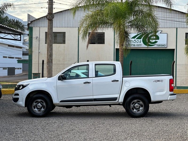 Chevrolet S10 LS 2.8 TDI 16V 2020 NEUMANN VEÍCULOS ARROIO DO MEIO / Carros no Vale