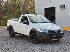 Fiat STRADA C.ESTENDIDA HARD WORKING 1.4 16V 2017 NEUMANN VEÍCULOS ARROIO DO MEIO / Carros no Vale