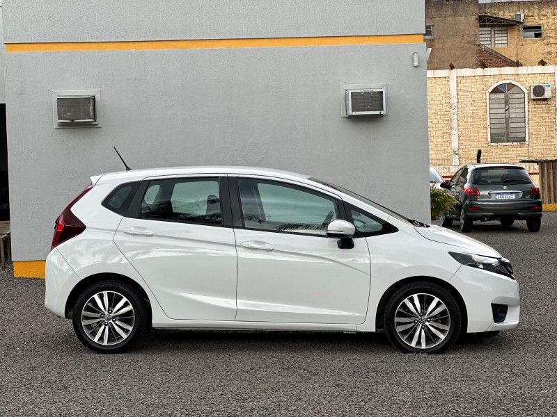 Honda FIT EX 1.5 16V 2016 NEUMANN VEÍCULOS ARROIO DO MEIO / Carros no Vale