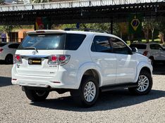 Toyota HILUX SW4 3.0 TB 16V 2015 NEUMANN VEÍCULOS ARROIO DO MEIO / Carros no Vale