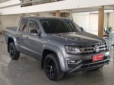 Volkswagen AMAROK HIGHLINE 3.0 V6 2022 HÉLIO AUTOMÓVEIS LAJEADO / Carros no Vale