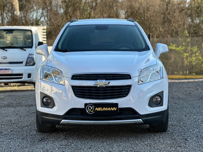 Chevrolet TRACKER LTZ 1.8 ECOTEC 16V 2014 NEUMANN VEÍCULOS ARROIO DO MEIO / Carros no Vale