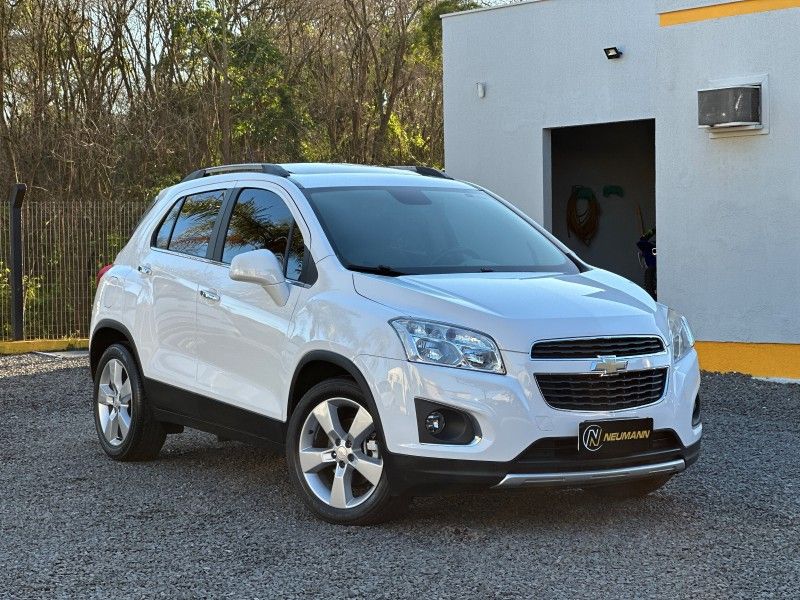 Chevrolet TRACKER LTZ 1.8 ECOTEC 16V 2014 NEUMANN VEÍCULOS ARROIO DO MEIO / Carros no Vale