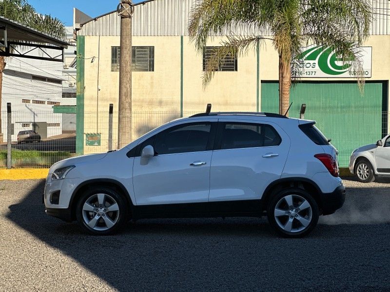 Chevrolet TRACKER LTZ 1.8 ECOTEC 16V 2014 NEUMANN VEÍCULOS ARROIO DO MEIO / Carros no Vale